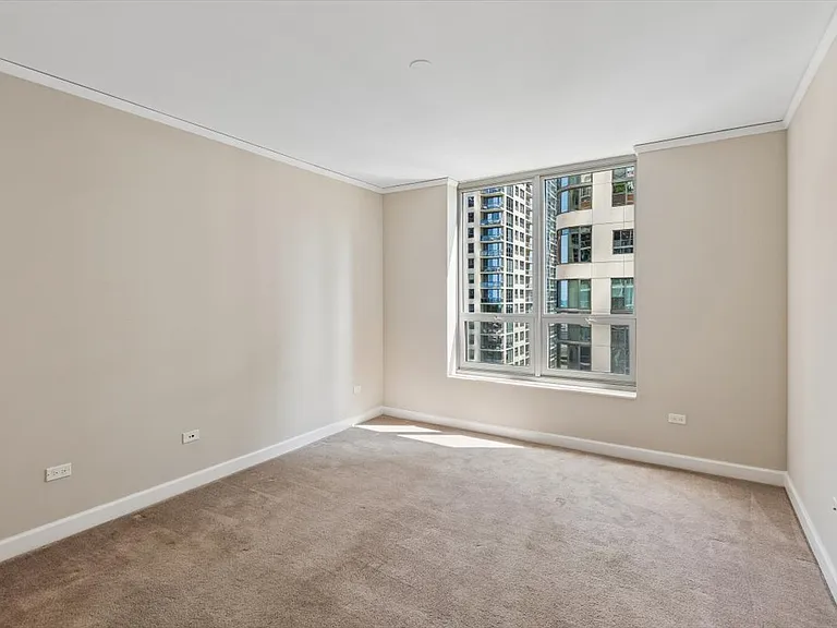 420 E Waterside Dr #807 — Photo 15