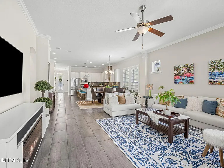 45 Tamarac Ave — Photo 10