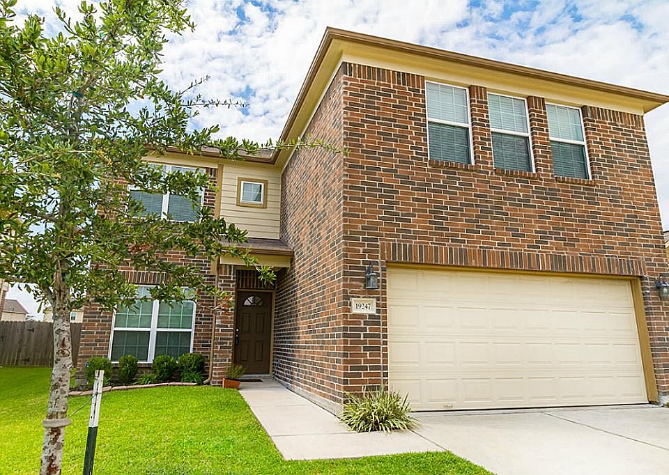 1st image of 19247 Bay Laurel Ct