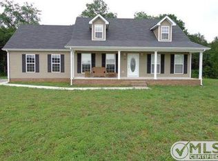 130 Hayfield Ln, Unionville, TN 37180