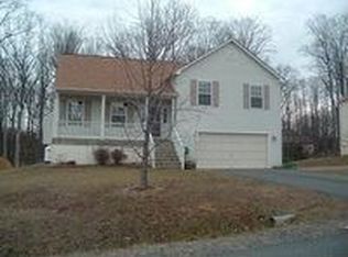 29 Bloomington Ln, Stafford, VA 22554
