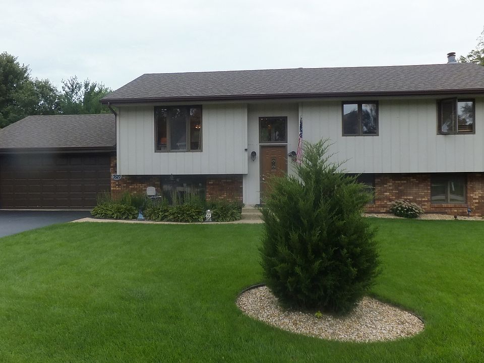 1st image of 3527 Lookout Dr