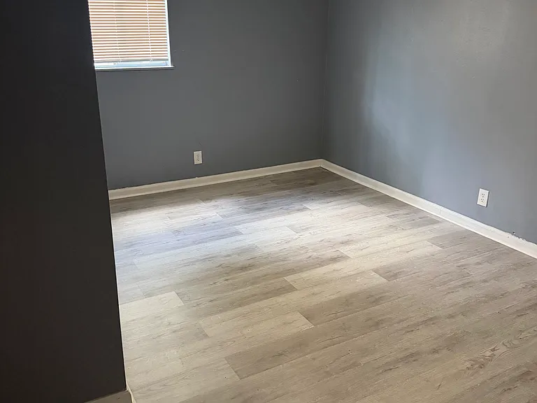 2804 W 30th Ave — Photo 5