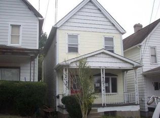 348 Murtland St, Springdale, PA 15144