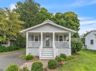 28 Hinchman Ave, Denville, NJ 07834