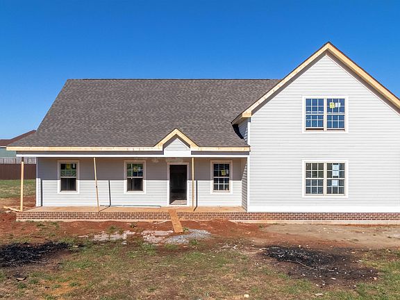 2nd image of 1009 Tulip Dr Lot 173