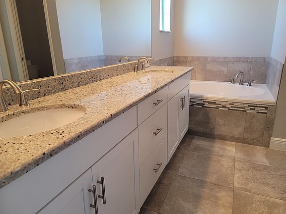 5th image of 7533 Loren Cove Dr