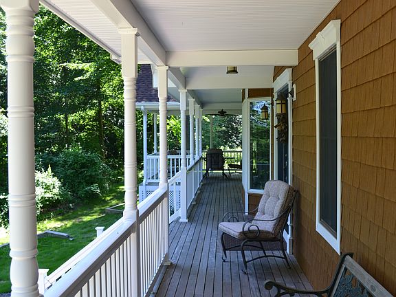 4th image of 149 Oakside Dr