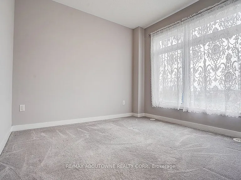 52 Saintfield Dr — Photo 26