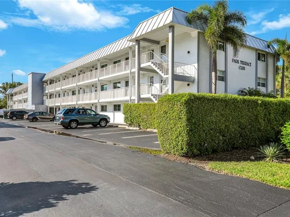 72 7th St S, Naples, FL