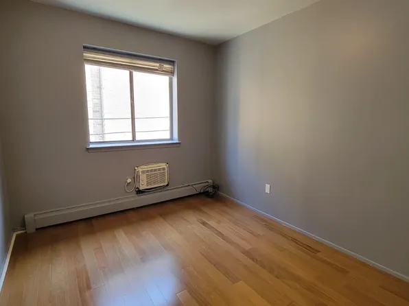 6201 Spencer Terrace image 21 of 26