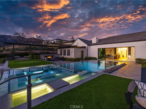 12401 Ridge Line Gate Ct, Porter Ranch, CA 91326