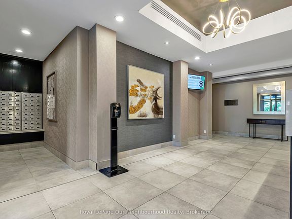 2nd image of 1720 Eglinton Ave E #813