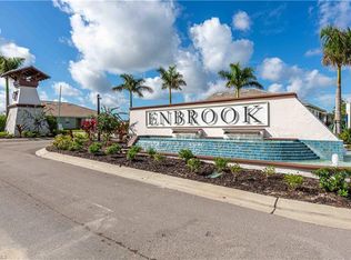 882 Enbrook Loop, Naples, FL 34114