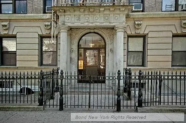 Sold by Bond New York | media 15