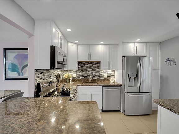 3rd image of 605 Oaks Drive #402