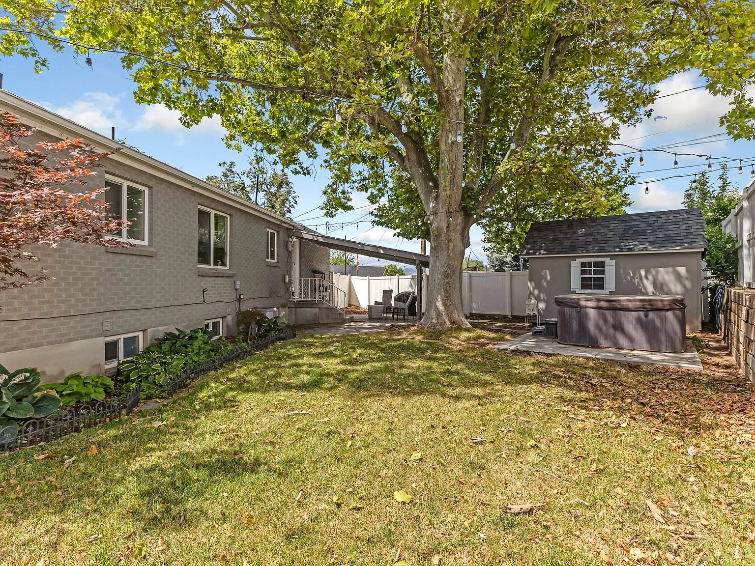 Private Basement Room in Holladay Home $850/mo, Available Sept 1 — Photo 4