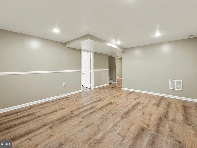 11809 Timber Ln — Photo 16