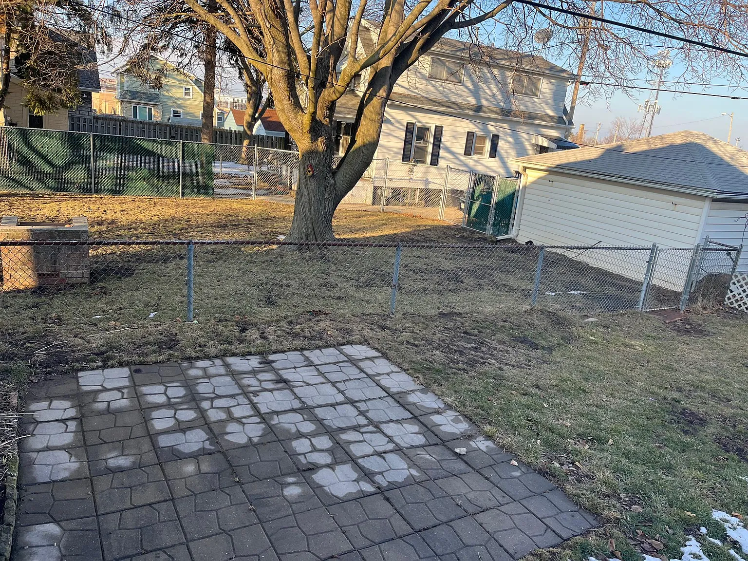 S 68th St, West Allis — Photo 4
