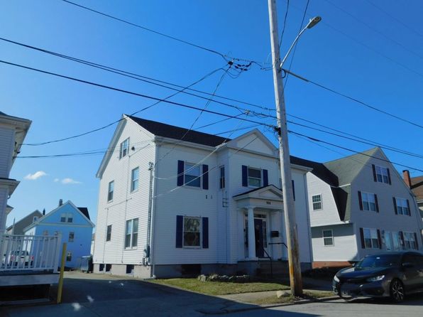 105 Beechwood Ave, Pawtucket, RI 02860