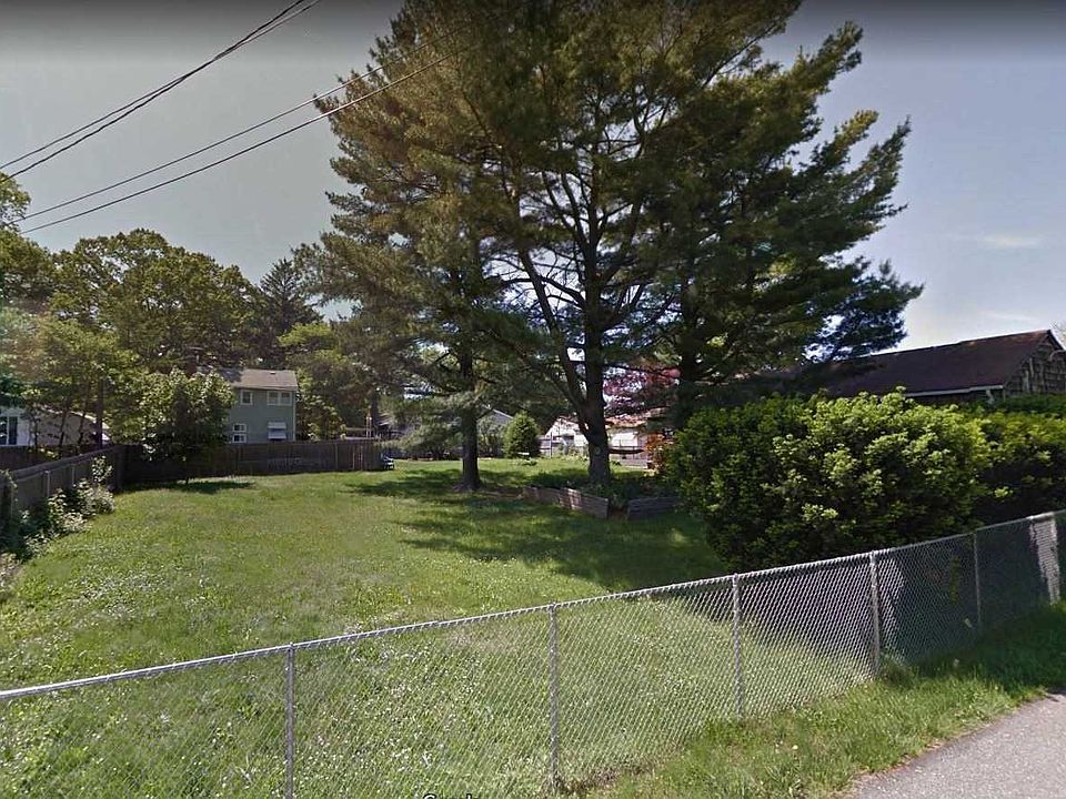 1st image of 8 Morgan Ave
