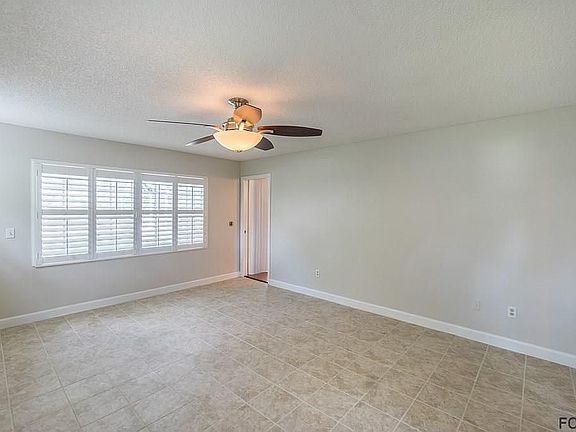 5th image of 175 Westhampton Dr