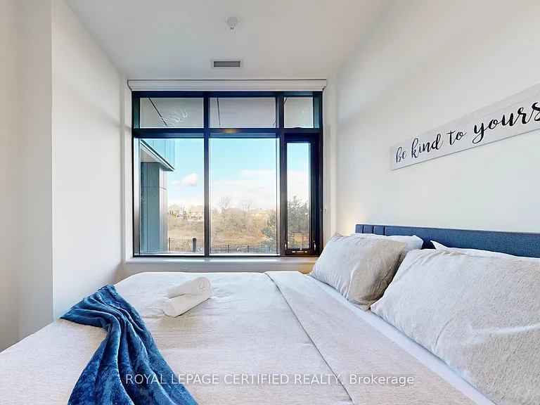 2495 Eglinton Ave W #205 — Photo 23