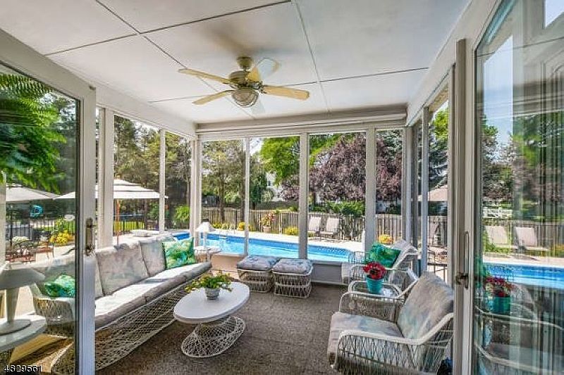 2nd image of 4 Sweney Ct