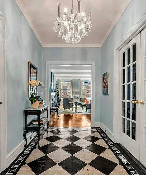 1st image of 1010 5th Ave #4D