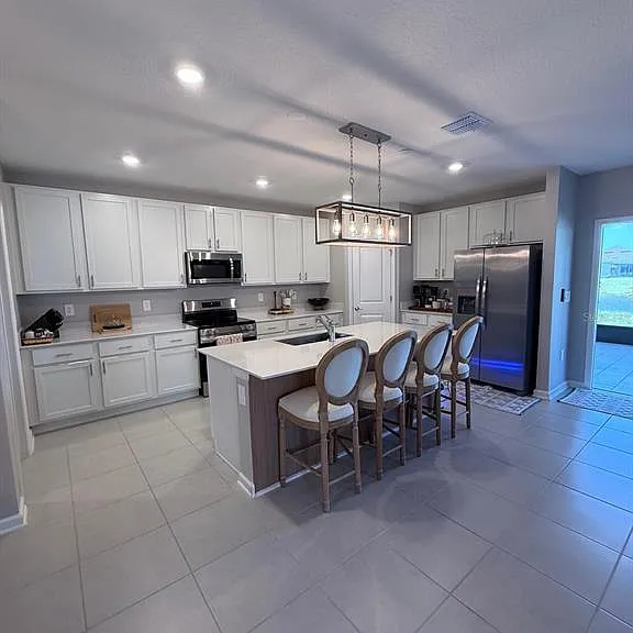 5617 Gingham Dr — Photo 6