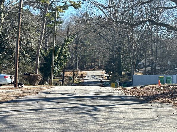 502 Hanes Dr, Forest Park, GA 30297