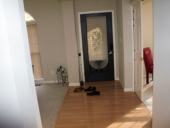 5th image of 2919 Eads Ave