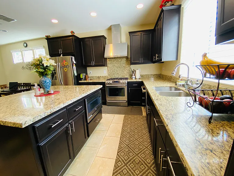 315 Colner Cir — Photo 9