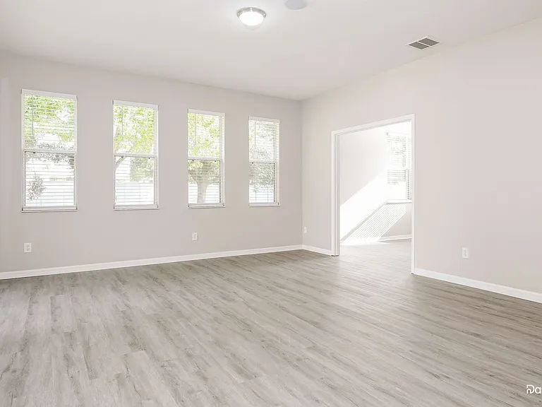 9120 Leeland Archer Blvd — Photo 11