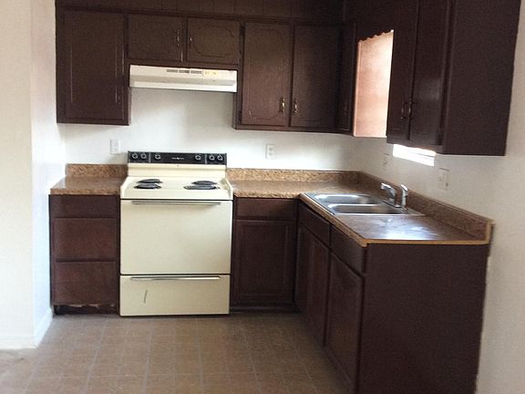 2nd image of 1208 Bruce Ave #70
