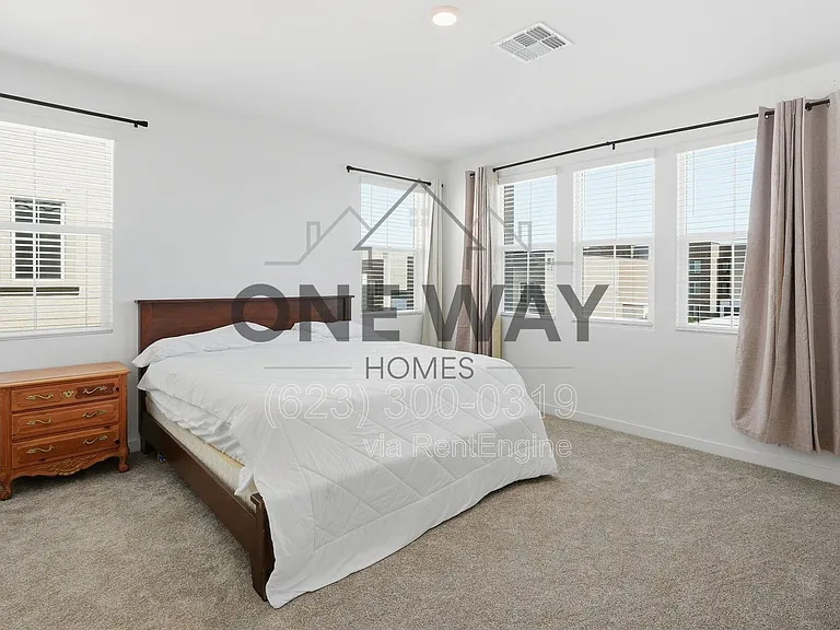 10204 E Ulysses Ave — Photo 28