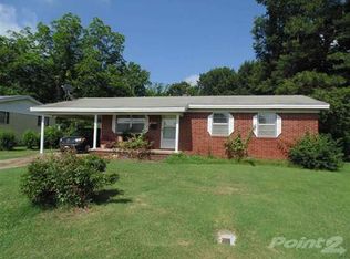 805 N Spring St, Searcy, AR 72143