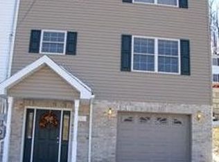 852 Quadrilla St, Morgantown, WV 26505