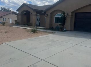 14675 Aspen St, Hesperia, CA 92345