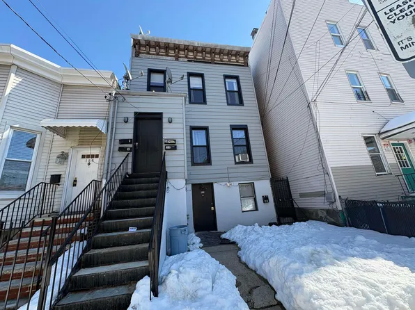 184 Webster Avenue image 1 of 10