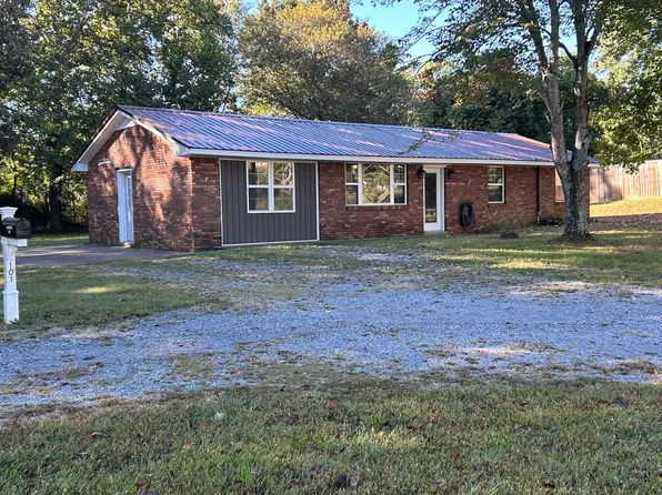 101 Gilbert St, Hazel, KY 42049