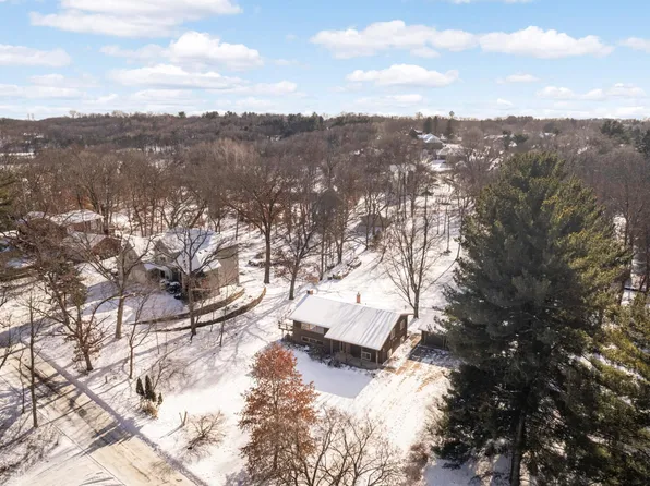 700 Birchwood Ave, White Bear Lake, MN 55110