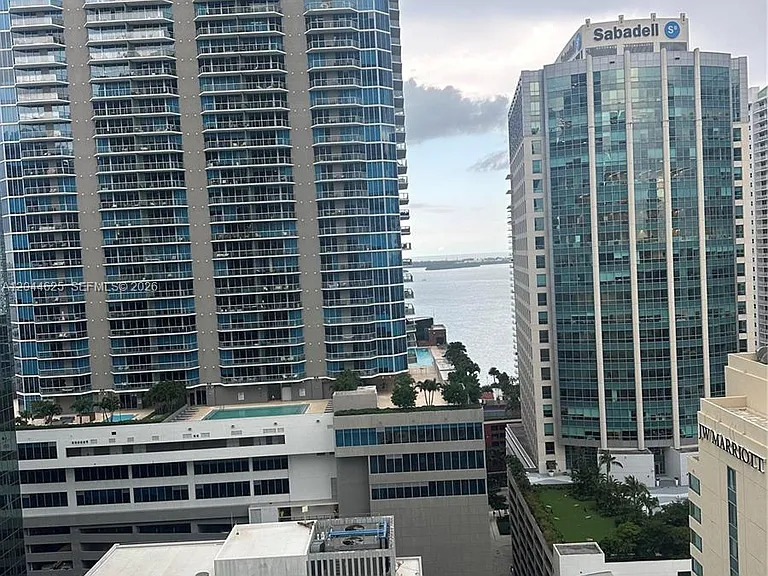 1060 Brickell Ave #2505 — Photo 1