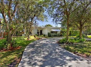 6301 SW 50th Ter, South Miami, FL 33155