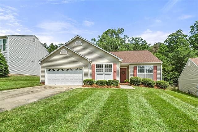 1st image of 2131 Mallard Green Pl