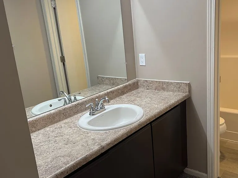 cpa - College Park Apartments — Photo 219