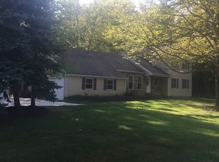 28300 Orange Meadow Ln, Orange Village, OH 44022