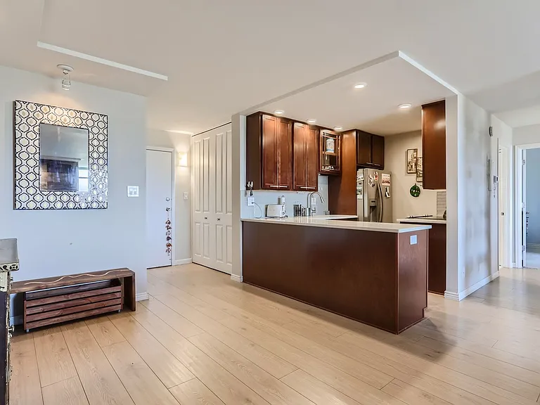 1313 N Williams St #1106 — Photo 10