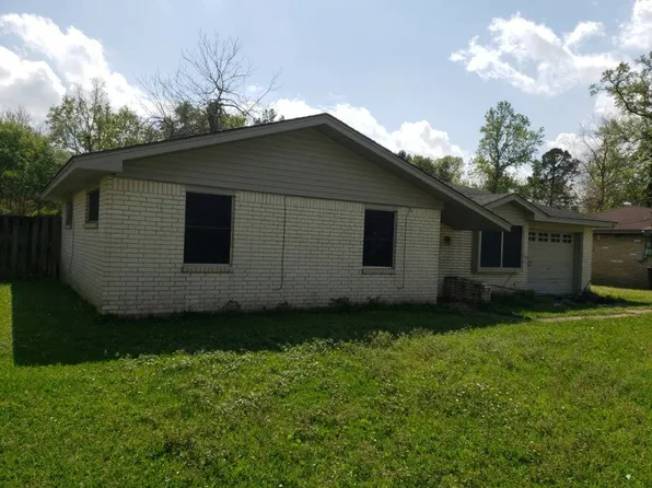 725 W Park St, Vidor, TX 77662