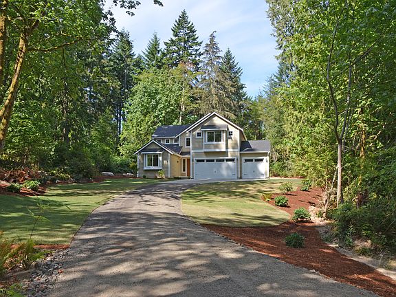 2nd image of 684 8th Ave